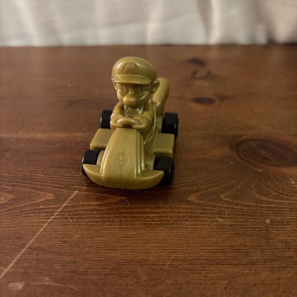 McDonald's Other - 2024 McDonald's Happy Meal Nintendo Gold Mario Cart